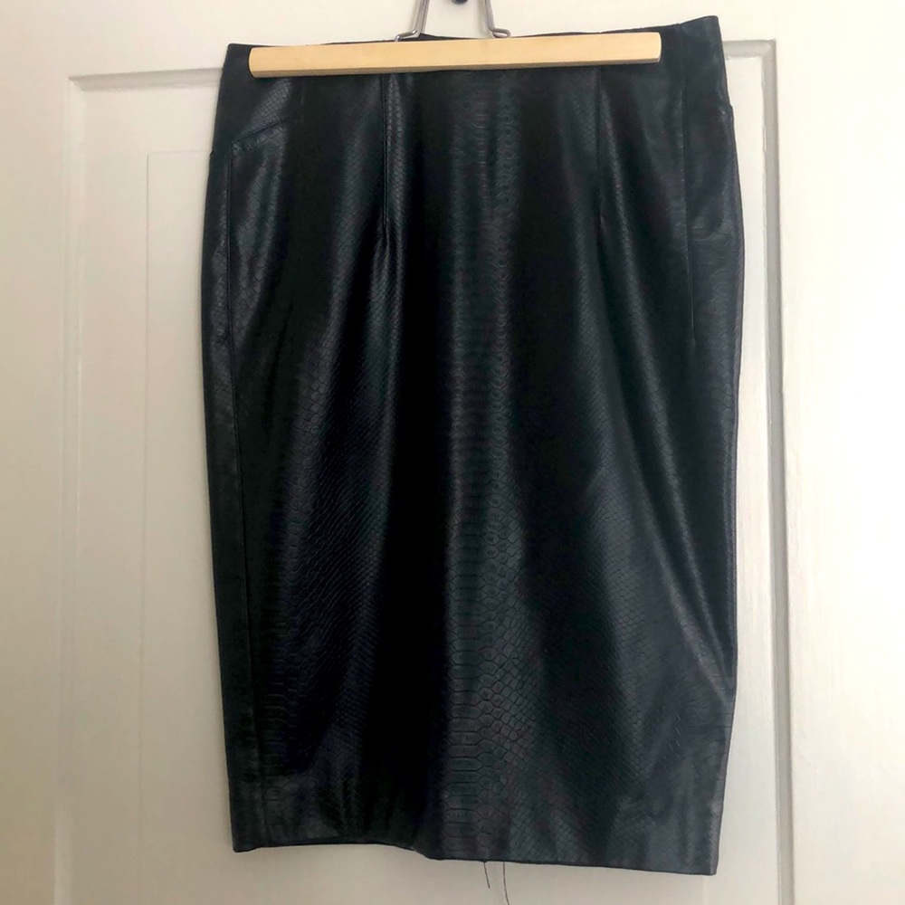 Mexx Vegan Leather Snakeskin Print Skirt